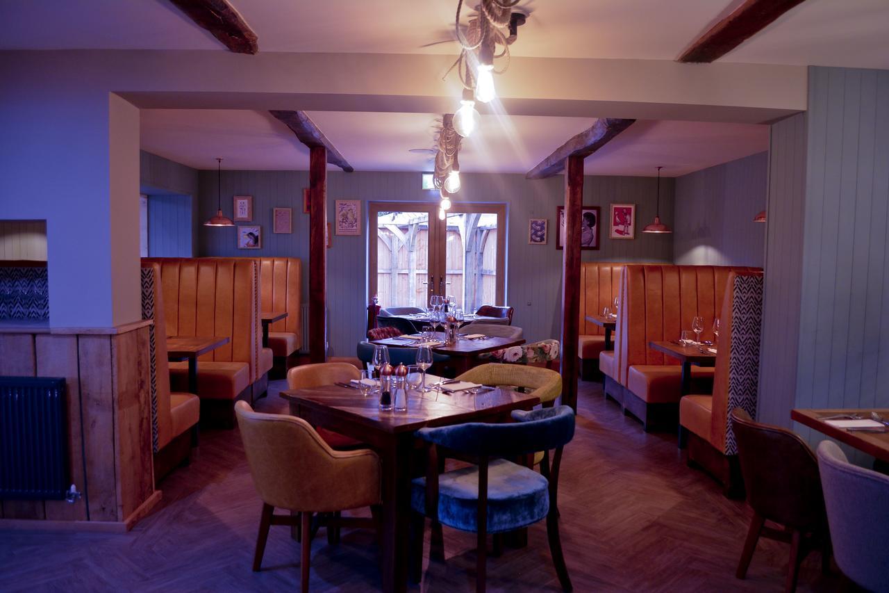 Bed and Breakfast The Ugly Duckling Telford Exterior foto